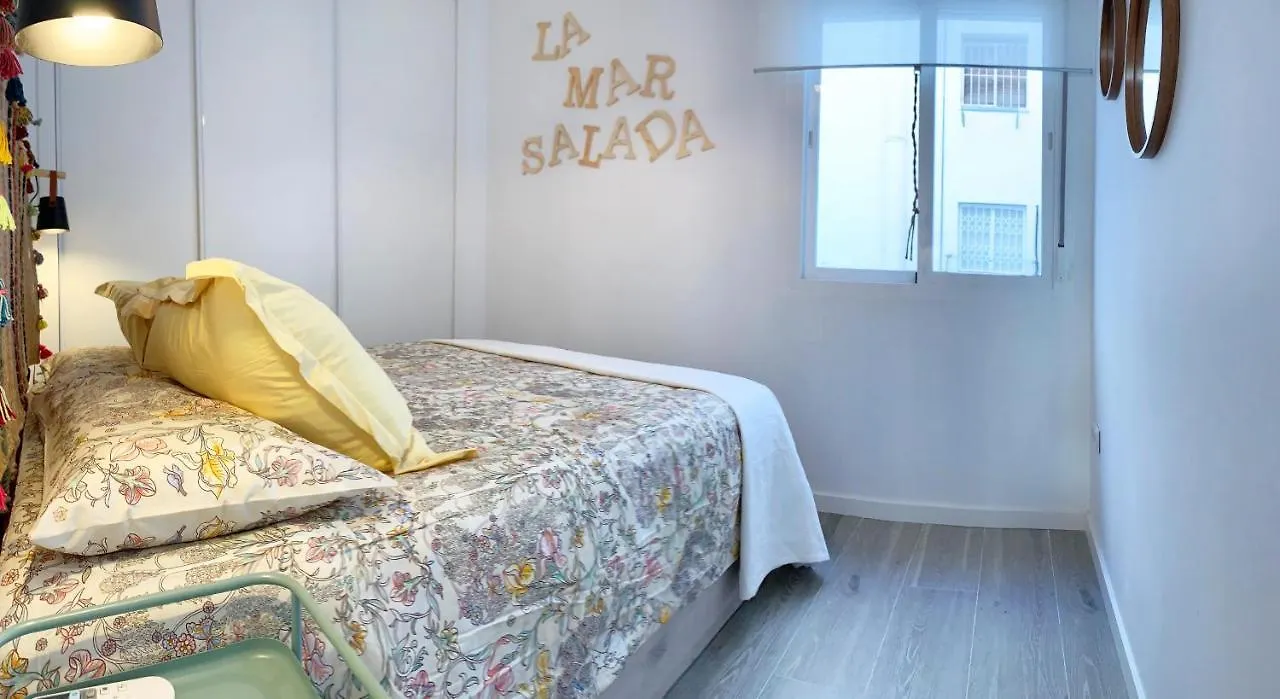 Malagadevacaciones - La Mar Salada Apartment 0*, Malaga Spain